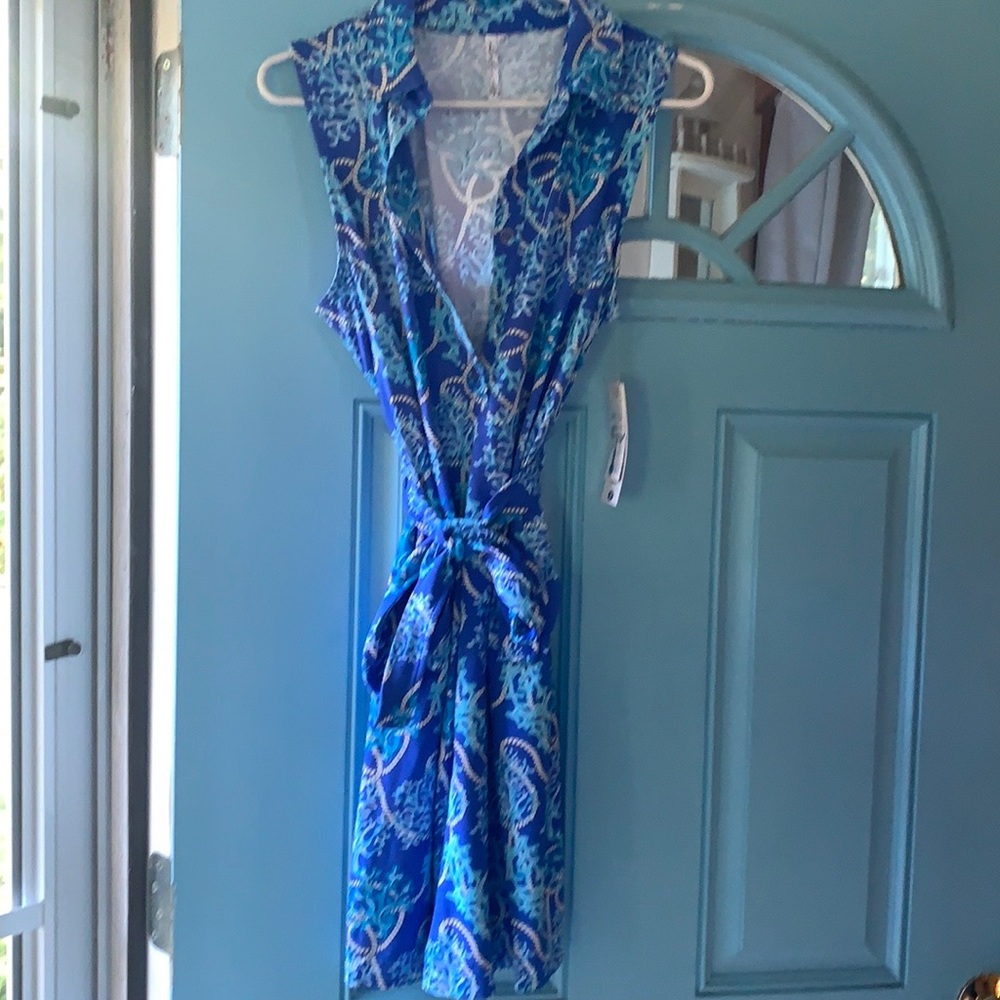 Lulu b women's tie waist dress with pockets.